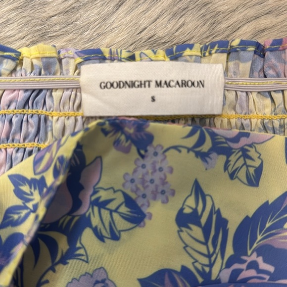 Angela floral wrap tied top - Picture 4 of 4